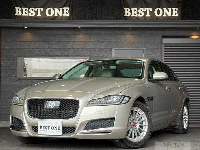 2017 Jaguar XF