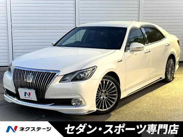 2015 Toyota Crown Majesta
