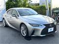 2021 Lexus IS