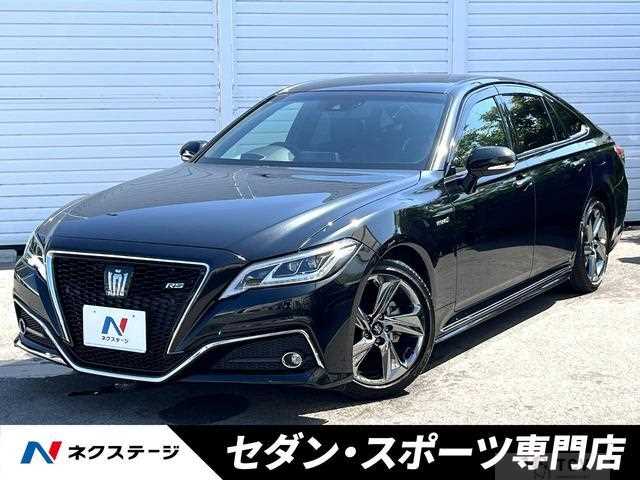 2019 Toyota Crown Hybrid