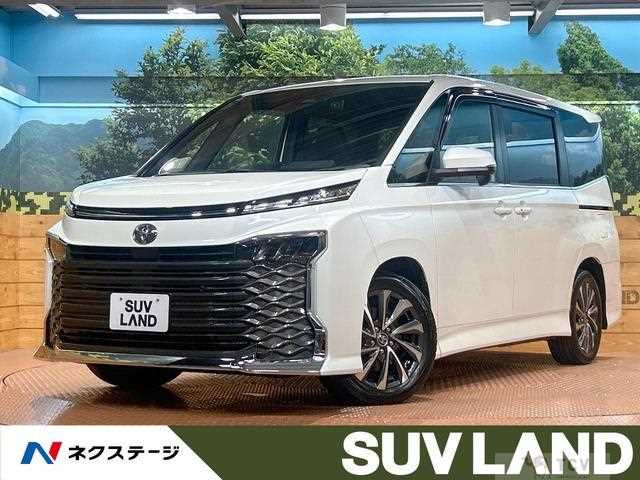 2024 Toyota Voxy