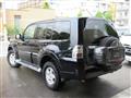 2010 Mitsubishi Pajero