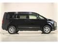 2021 Mitsubishi Delica D5