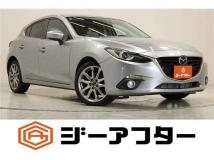 2015 Mazda Axela