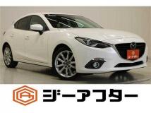 2014 Mazda Axela