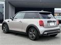 2022 BMW MINI
