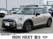 2022 BMW MINI