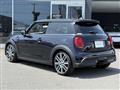 2022 BMW MINI