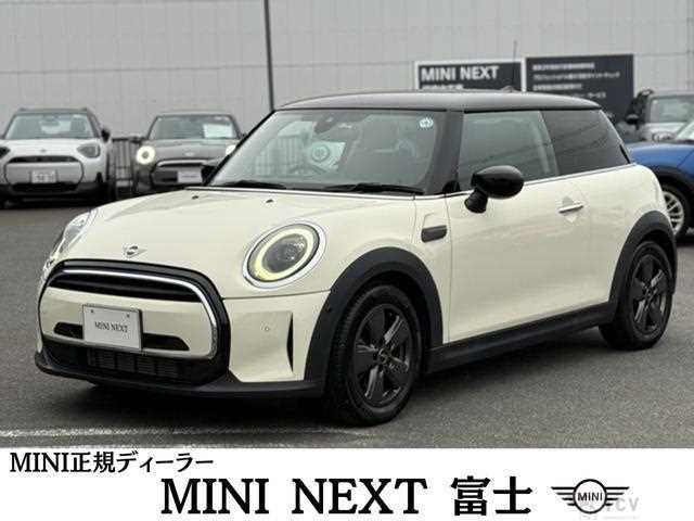 2022 BMW MINI