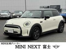 2022 BMW MINI