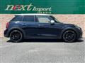 2021 BMW MINI