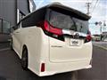 2016 Toyota Alphard G