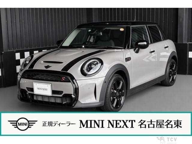 2022 BMW MINI