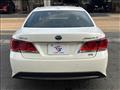 2013 Toyota Crown Hybrid