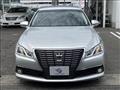2014 Toyota Crown Hybrid