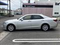 2014 Toyota Crown Hybrid