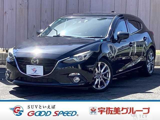 2016 Mazda Axela