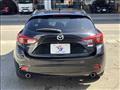 2016 Mazda Axela