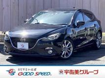 2016 Mazda Axela