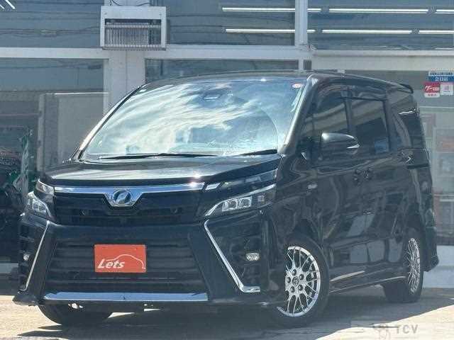 2017 Toyota Voxy