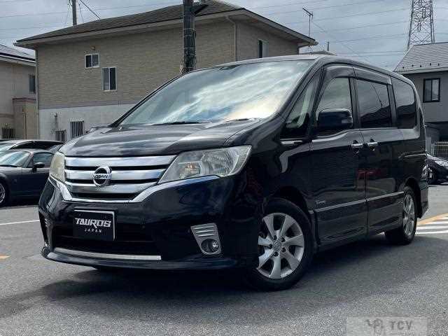 2013 Nissan Serena