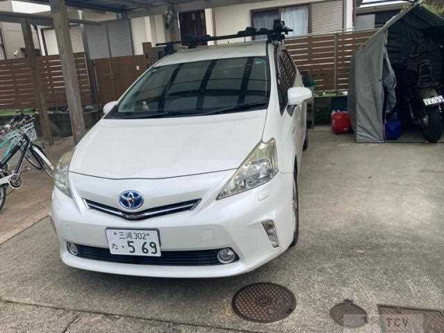 2012 Toyota PRIUS α