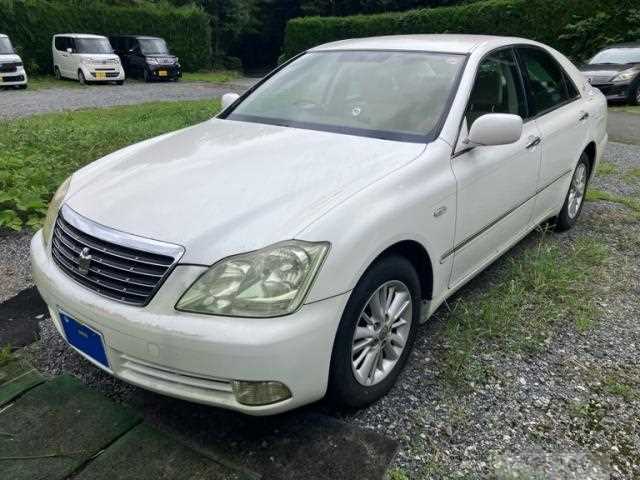 2004 Toyota Crown