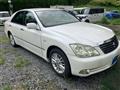 2004 Toyota Crown