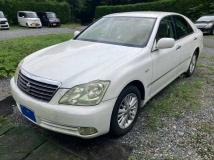 2004 Toyota Crown