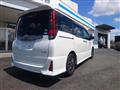 2016 Toyota Noah