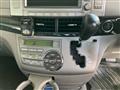 2006 Toyota Estima