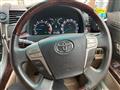2011 Toyota Alphard G
