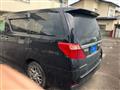2011 Toyota Alphard G