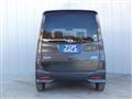 2013 Nissan ROOX