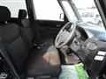 2011 Nissan ROOX