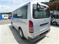 2004 Toyota Hiace Van