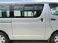 2004 Toyota Hiace Van