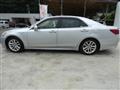 2013 Toyota Crown Hybrid