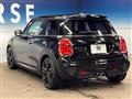 2018 BMW MINI