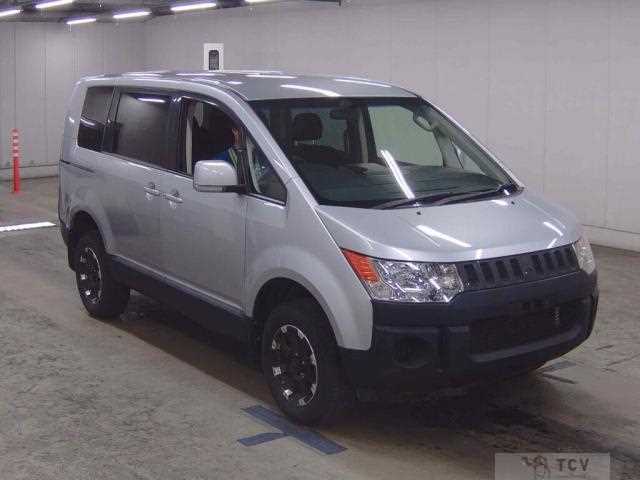 2016 Mitsubishi Delica D5