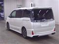 2017 Toyota Voxy
