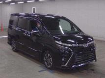 2018 Toyota Voxy