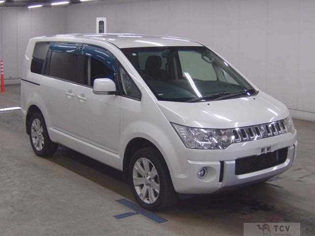 2018 Mitsubishi Delica D5