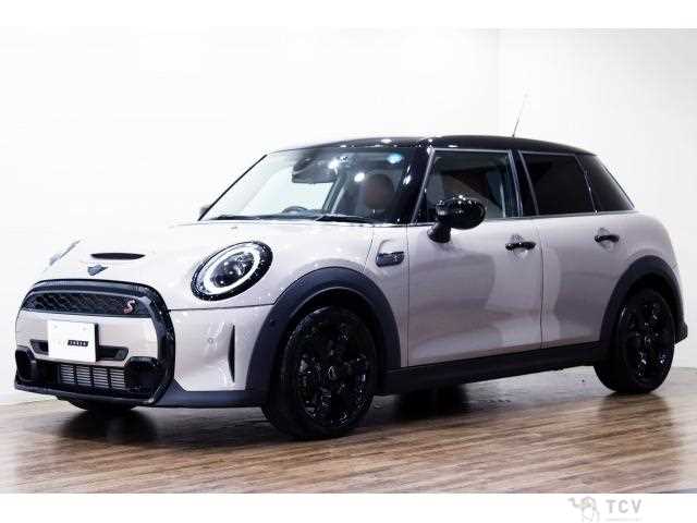 2023 BMW MINI