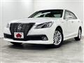 2013 Toyota Crown Hybrid