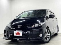 2015 Toyota Estima