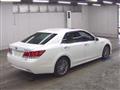 2015 Toyota Crown Hybrid