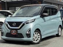 2022 Nissan Nissan Others