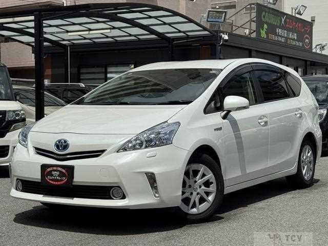 2012 Toyota PRIUS α