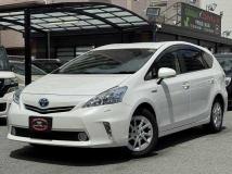 2012 Toyota PRIUS α